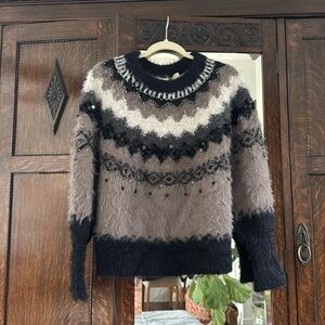 Apres Ski All Day ⛷️ Amazing detail in this sweater